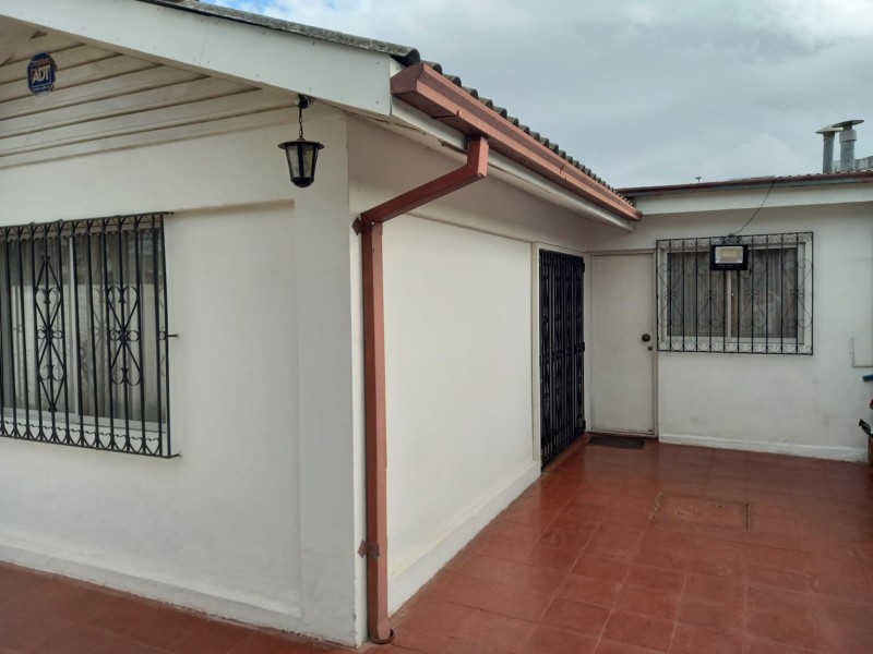 Hermosa Casa en Venta 3D1B Villa Alemana