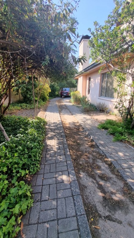 Terreno de 2450M2 Con 2 Casas!!!