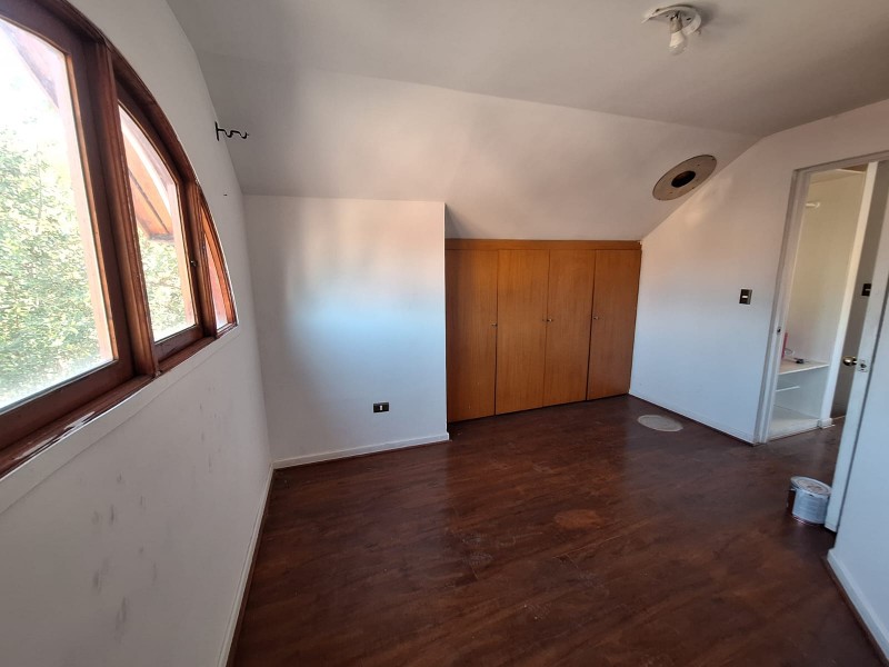 Casa Esquina 3D3B en Condominio, 200M2 en Peñaflor