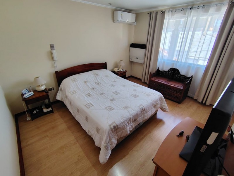 Hermosa Casa de 2 Pisos 4D4B+E+B