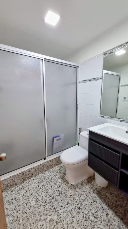 Casa Completamente Remodelada 2D1B+1E, el Bosque