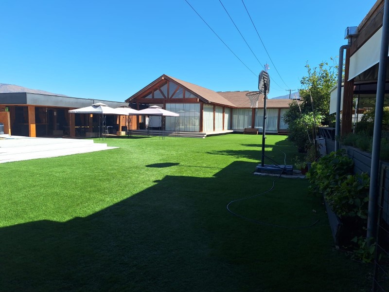 Centro de Eventos Boutique en Curacavi 4000M2 Con 2 Casas!!