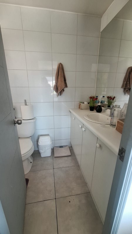 Hermosa Casa de 2 Pisos 4D3B Valor Conversable