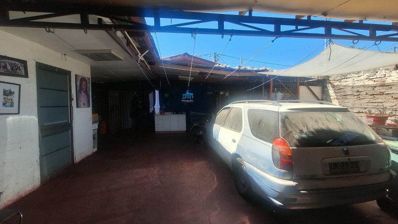 Hermosa Casa Esquina 5D2B