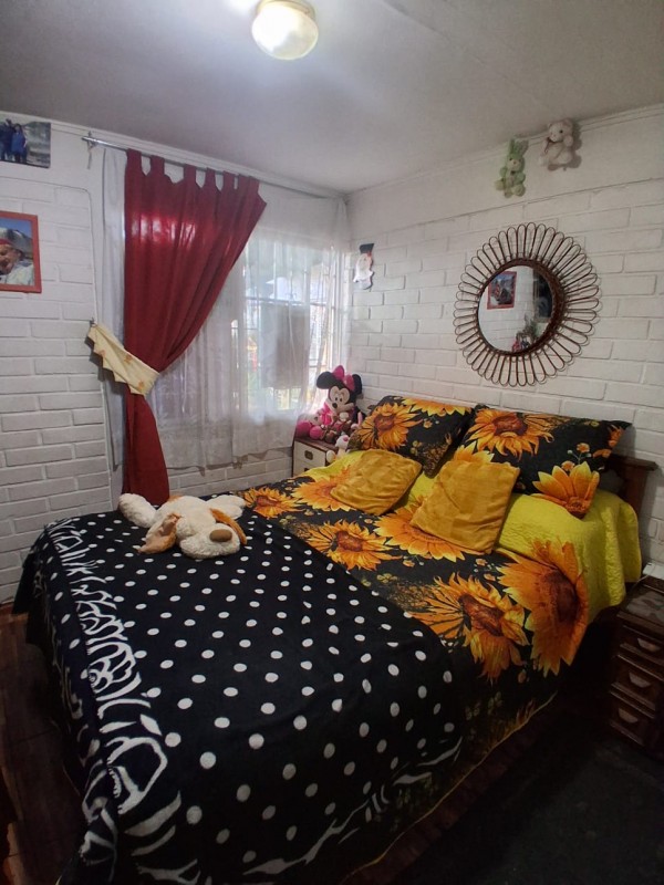 Amplia Casa Pareada en Qulpué 3D1B