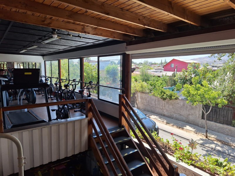 Amplio Local Comercial y Casa 6D5B en Padre Hurtado