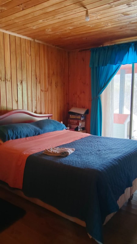 Se Vende Parcela de 4,2 Hectareas Con Casa 3D1B!!!
