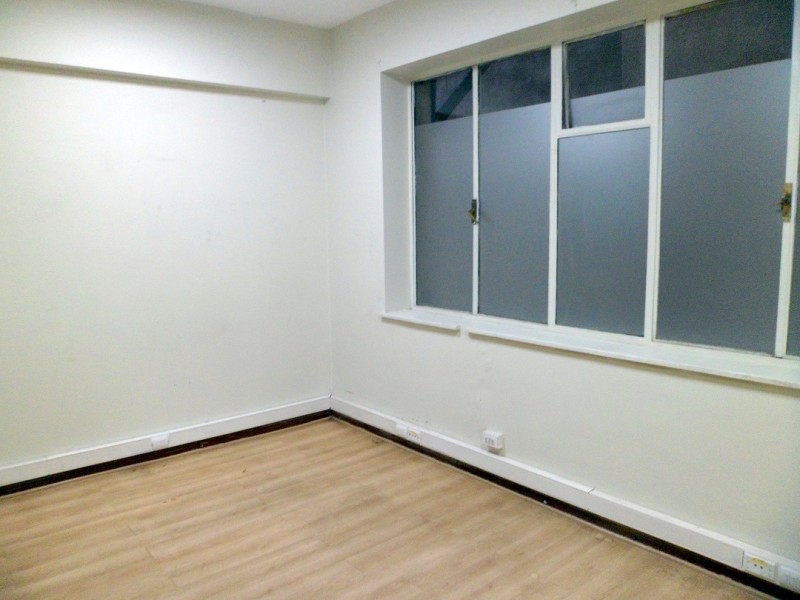 Arrienda Ofic.2Privados-1B Galeria Alessandri