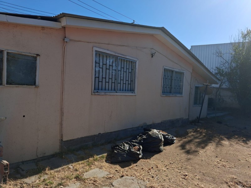 Amplia Casa 4D1B Ideal para Negocios.