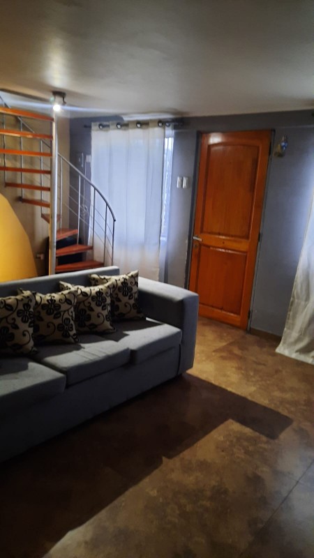 Oportunidad Casa Esquina 2 Pisos |3D2B+Estacionamientos