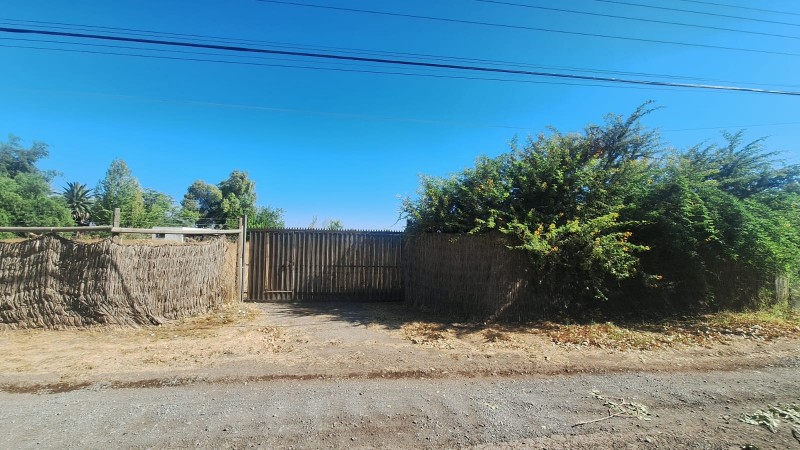 Hermosa Parcela de 5000M2 + Casa 1D1B+E !!! en Lampa
