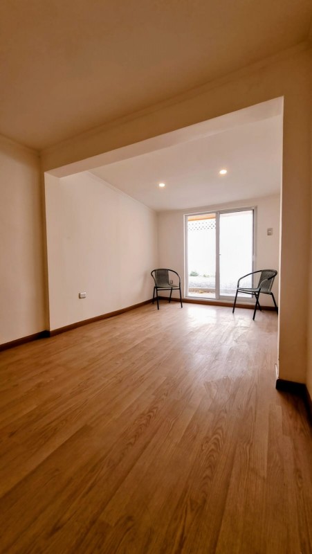 Casa Completamente Remodelada 2D1B+1E, el Bosque