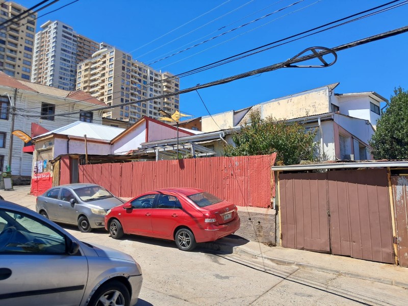 Amplia Casa Comercial