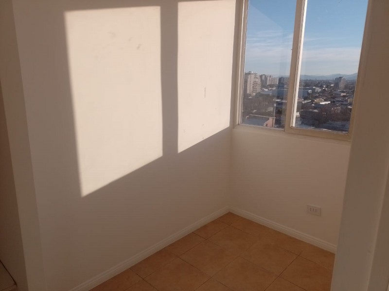 Vende Dpto 2D-1B Metro Gruta de Lourdes