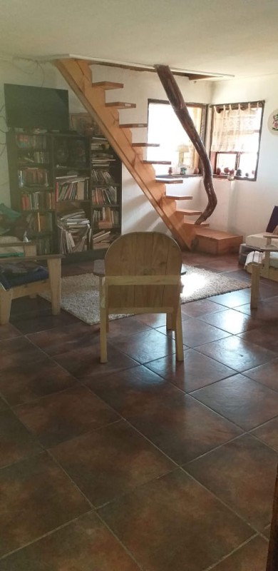 Hermosa Casa de 2 Pisos, 2D2B+E+B