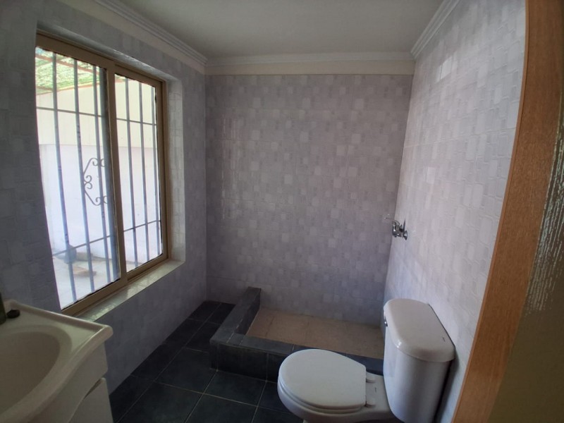 Venta - Hermosa Casa 6D2B en Villa Alemana !!!