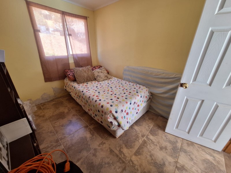 Parcela en Altos de Miraflores, Curacaví | 5D | Piscina |
