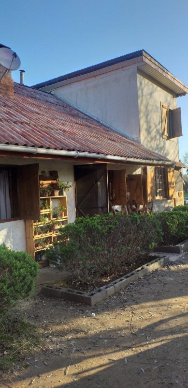 Hermosa Casa de 2 Pisos, 2D2B+E+B