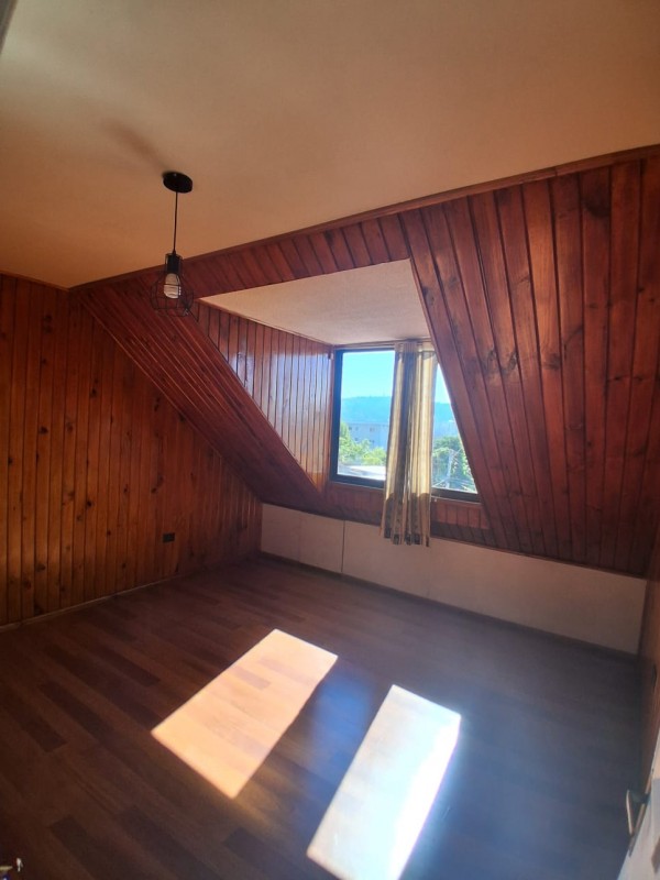 Se Arrienda Bella Casa en Segundo Piso, Quilpué