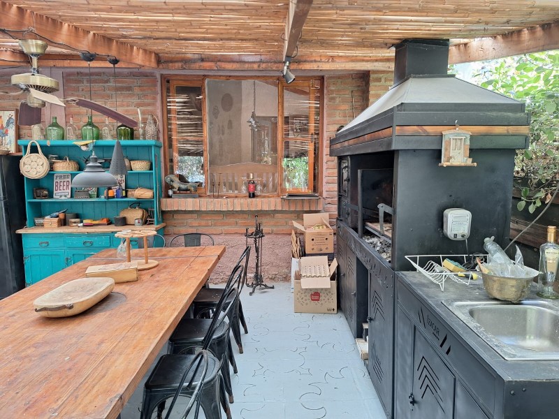 Exclusiva Parcela Con Casa de 6700M2!!!