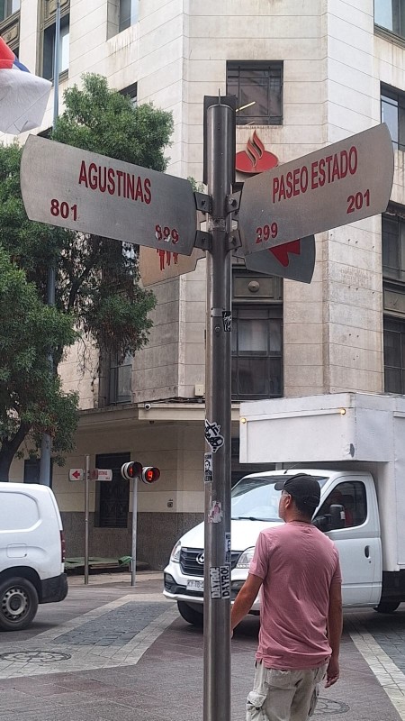 Arrienda Ofic 2Priv-1B Metro Sta.lucia