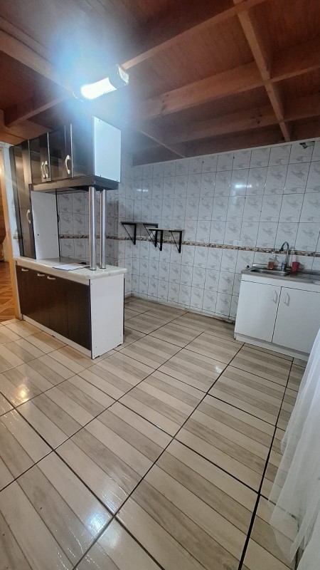 Amplia Casa de 2 Pisos 3D1B+E en Maipú