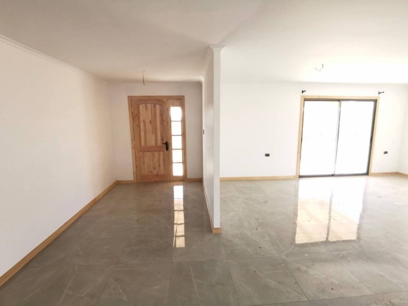 Parcela de 5000M2 Con Amplia Casa !!!