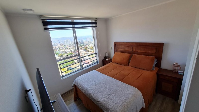 Hermoso y Acogedor Dpto Con Vista A la Bahía 2D1B+E+B
