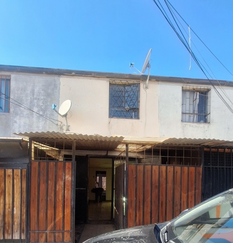 Fotografía de Oportunidad de Amplia Casa en el Bosque |4D2B
