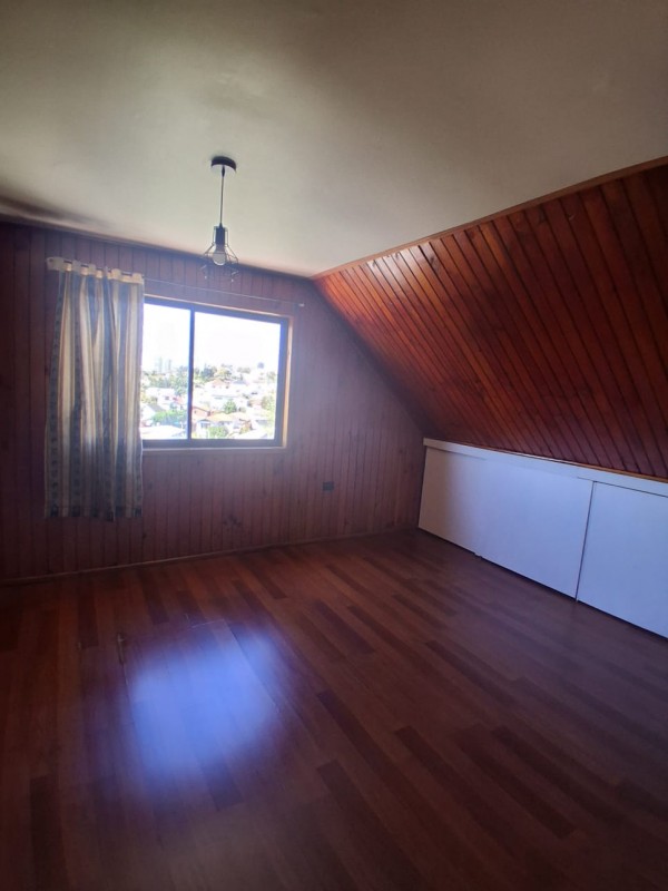 Se Arrienda Bella Casa en Segundo Piso, Quilpué