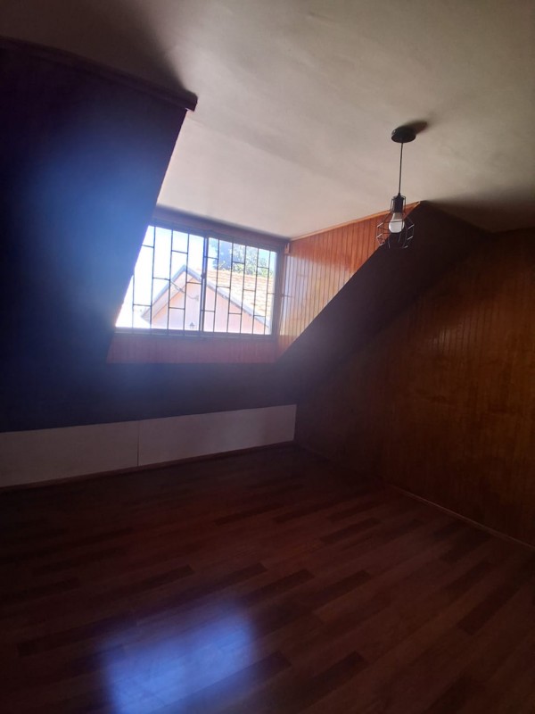 Se Arrienda Bella Casa en Segundo Piso, Quilpué