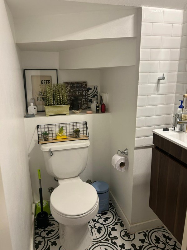 Hermosa Casa de 2 Pisos en Venta 4D3B+E!!!!