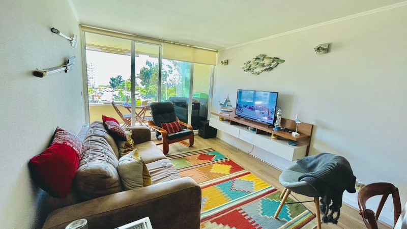 Hermoso Dpto Con Vista Parcial Al Mar. 2D2B+E+B