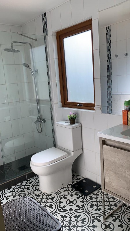 Hermosa Casa de 2 Pisos en Venta 4D3B+E!!!!