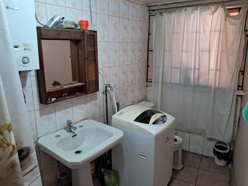 Amplia Casa Comercial
