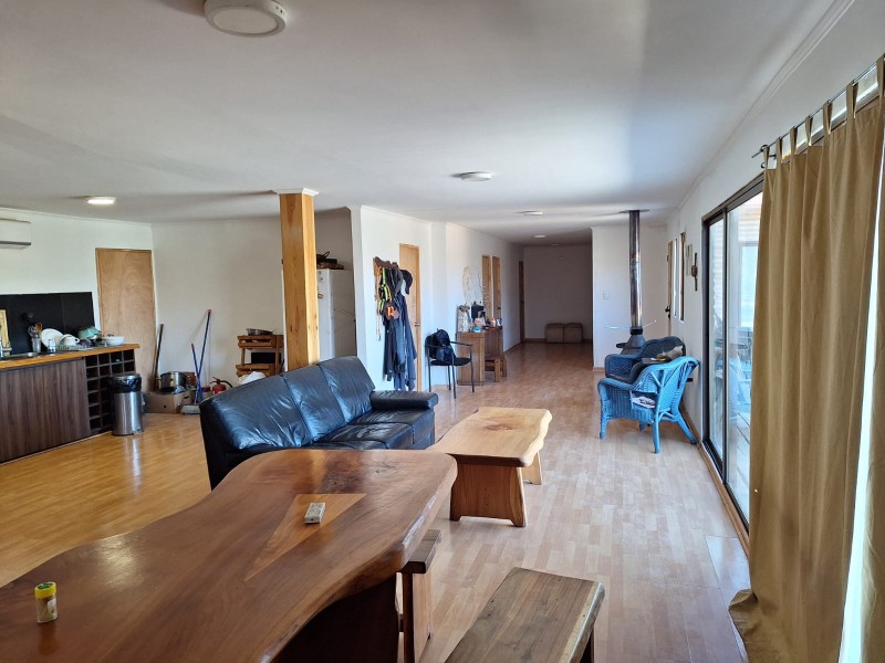 Parcela de 2 Hectáreas Con Casa en Condominio!!!