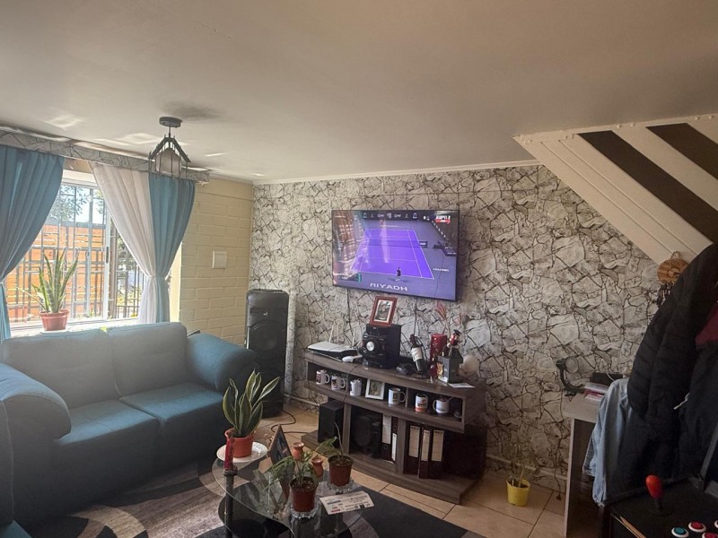 Hermosa Casa Esquina Ubicada en Sector Altos de Miramar 3D1B