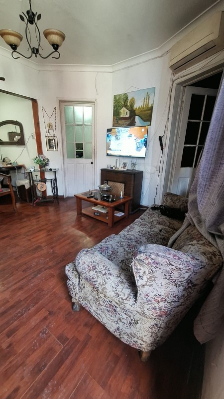 Casa para Inversión en Calle Santa Rosa Comuna de Santiago