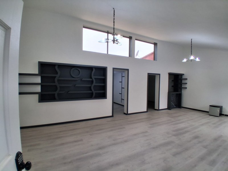 Oportunidad Casa Completamente Remodelada en Viña del Mar!!!