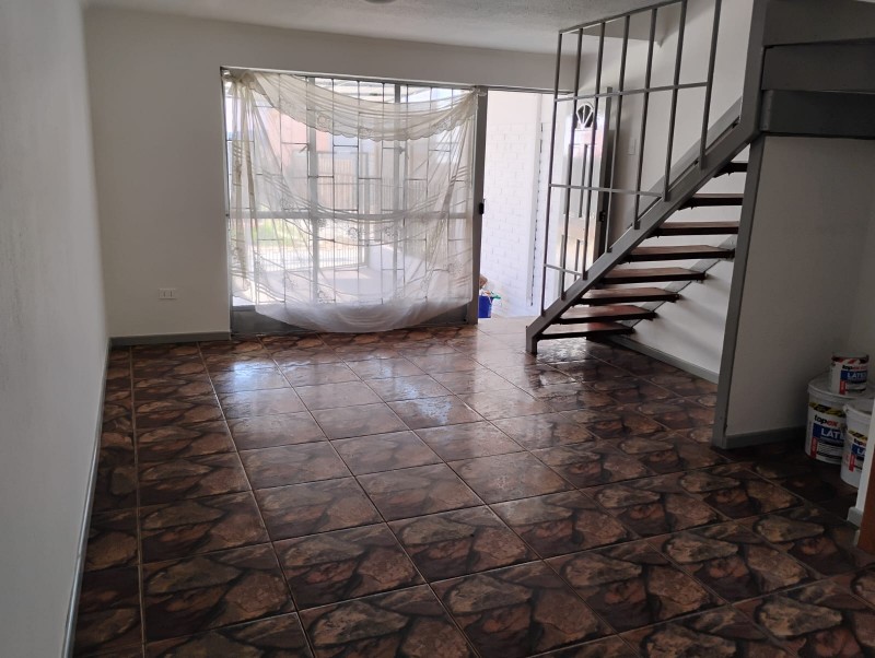 Amplia Casa 4D1B+E, Valor Conversable