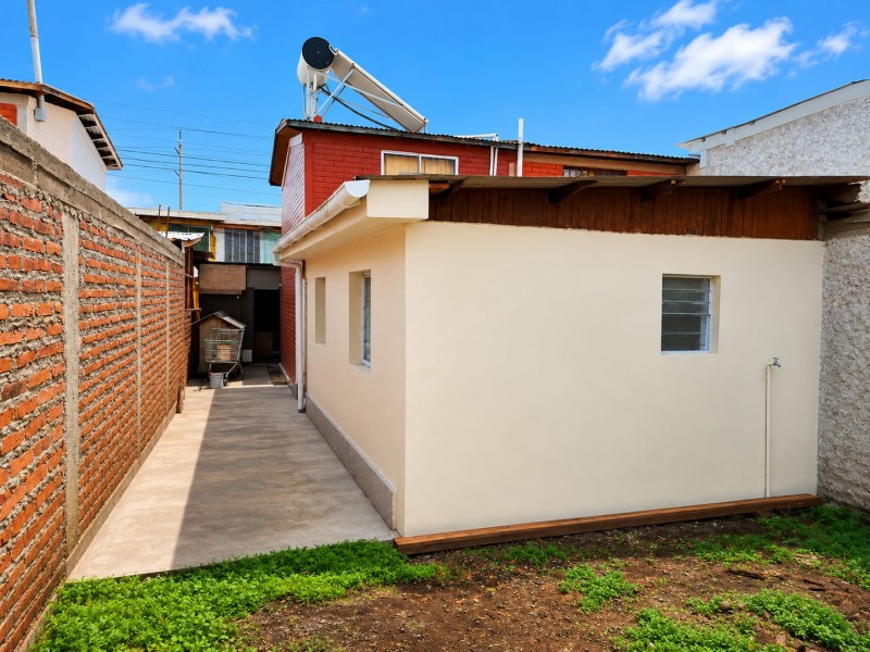 Casa Sólida y Regularizada en Melipilla| 3D+Estacionamiento