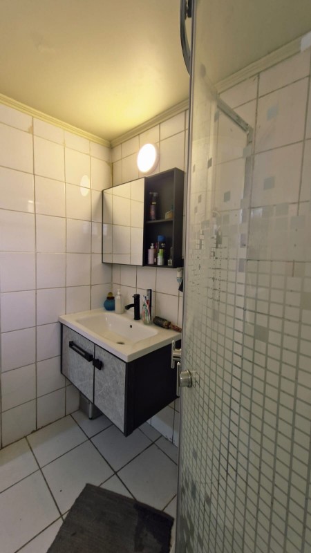 Oportunidad Casa de 3 Pisos Semi Amoblada