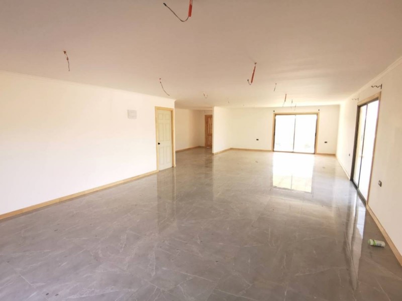 Parcela de 5000M2 Con Amplia Casa !!!