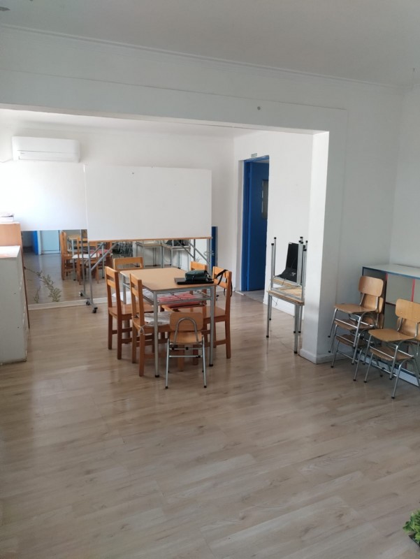 Hermosa Casa Comercial 5D3B Conchali en Venta
