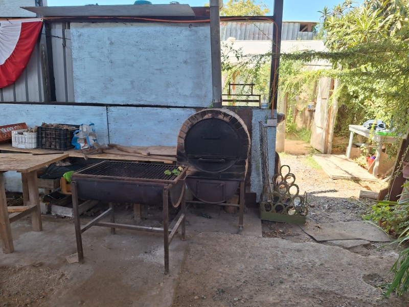 Propiedad Ecuestre Equipada / Centro para Caballos