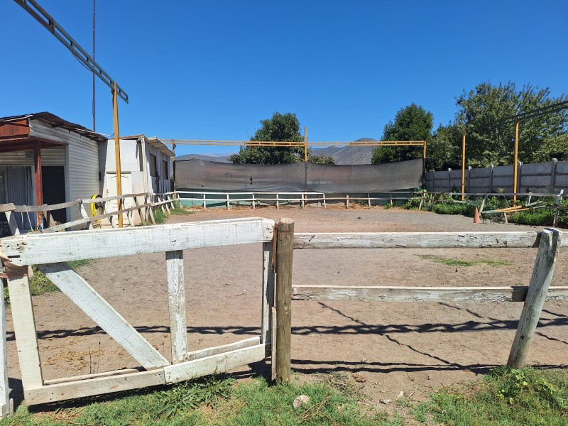 Propiedad Ecuestre Equipada / Centro para Caballos