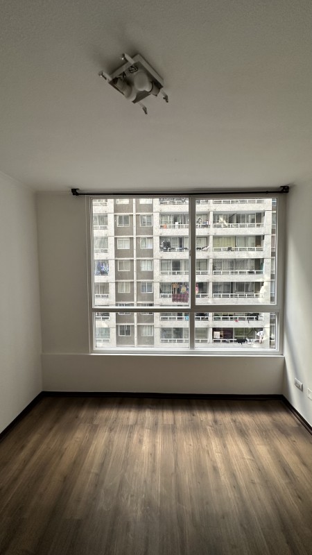 Depto en Venta 1D 1B Metro las Rejas Remodelado Oportunidad