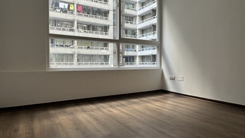 Depto en Venta 1D 1B Metro las Rejas Remodelado Oportunidad