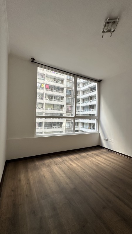 Depto en Venta 1D 1B Metro las Rejas Remodelado Oportunidad