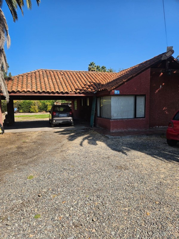 Vendemos Amplia Parcela Con 2 Casas Carampangue